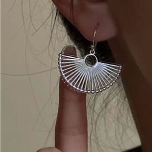 New🎁 SterlingSilver .925 Earrings